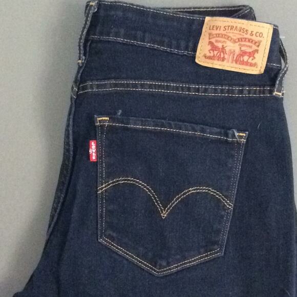 Levi Strauss Size 31 815 Curvy Bootcut‎ Dark Wash - Picture 4 of 6